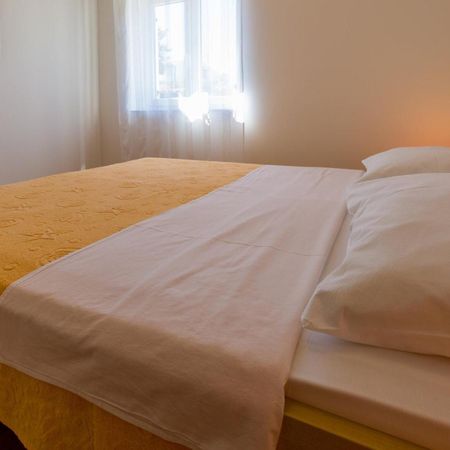 Dakovic Tihana Šilo Kamer foto