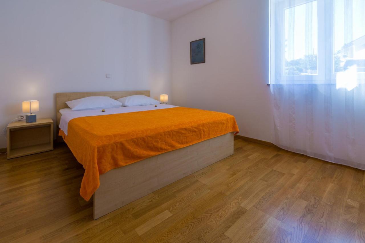 Dakovic Tihana Šilo Buitenkant foto
